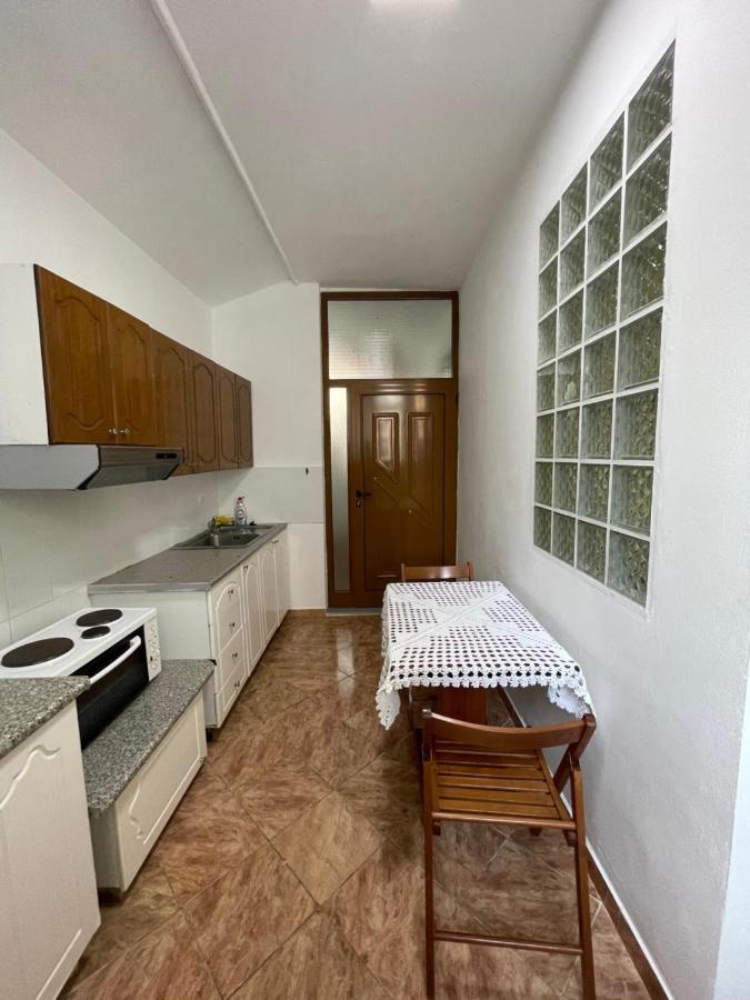 Elda'S Apartment Sarande Ngoại thất bức ảnh